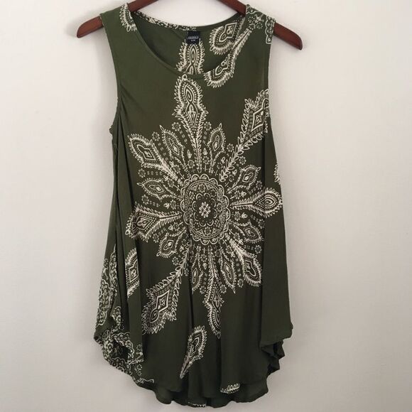 Mandala olive green sleeveless top | Size S/M - Picture 2 of 6